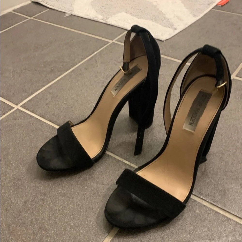 Steve Madden black suede heels